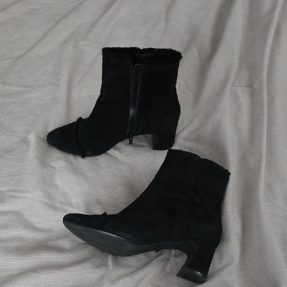 Sleek Black Ankle Booties with Side Zipper